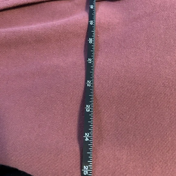 Alo Hoodie - Picture 5 of 8